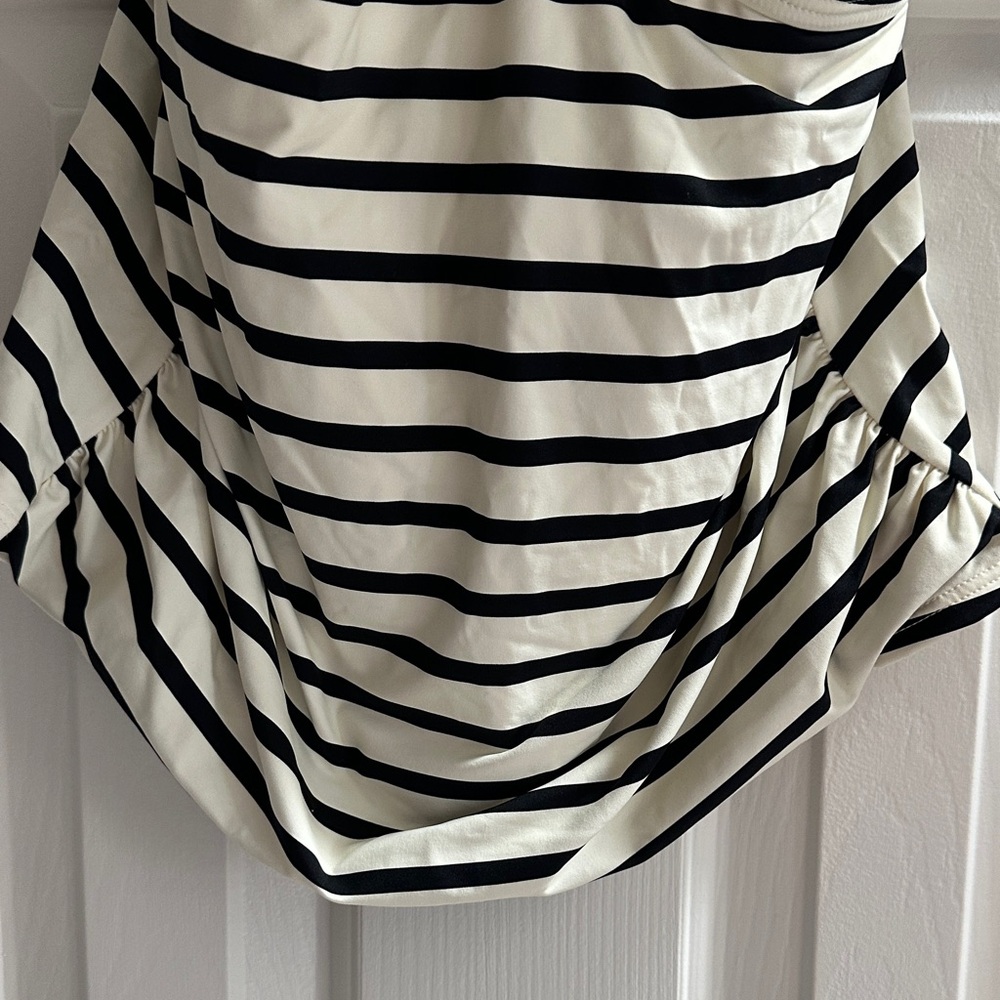 Lands' End Black and White Striped One-Piece Swim Top Tankini NWT 16W Classic - Picture 2 of 9